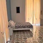 Bed & Breakfast La Maison Di Partenope Napoli