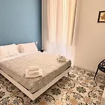 Bed & Breakfast La Maison Di Partenope 4*