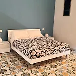 La Maison Di Partenope Bed & Breakfast