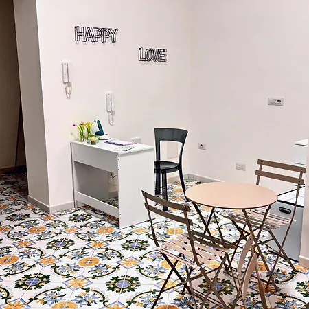 La Maison Di Partenope 4* Neapel